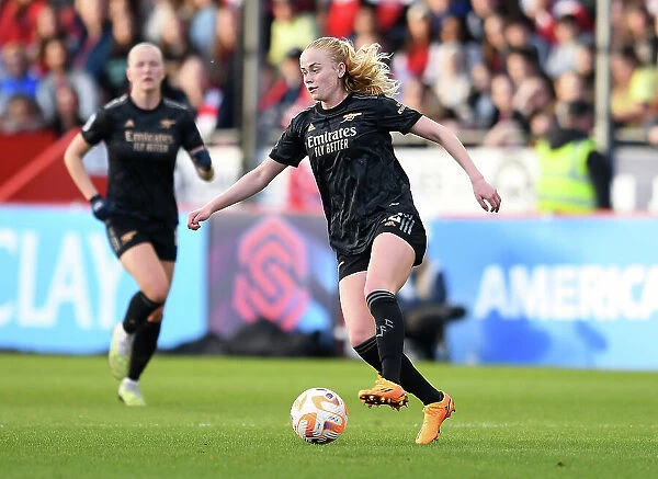 Arsenal's Kathrine Kuhl in Action against Brighton & Hove Albion in FA Women's Super League (2022-23)