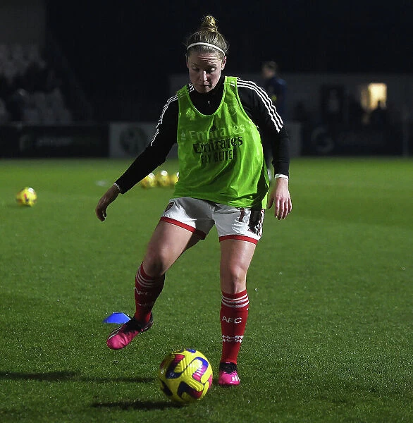 Arsenal's Kim Little Gears Up for FA WSL Cup Semi-Final Showdown Against Manchester City
