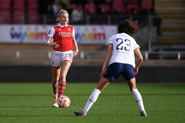 Arsenal's Leah Williamson in Action against Tottenham Hotspur in FA Women's Super League Clash