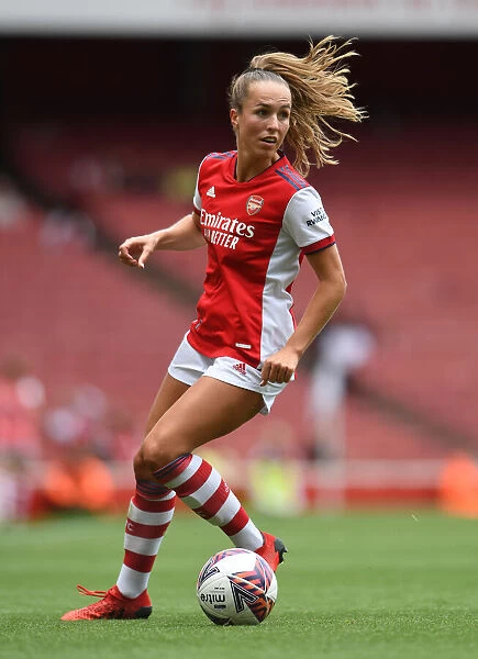 Arsenal's Lia Walti in Action: Arsenal Women vs. Chelsea Women (Mind Series 2021-22)