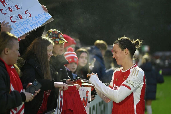 Arsenal's Lotte Wubben-Moy Greets Fans with Autographs After Arsenal Women's Victory Over West Ham