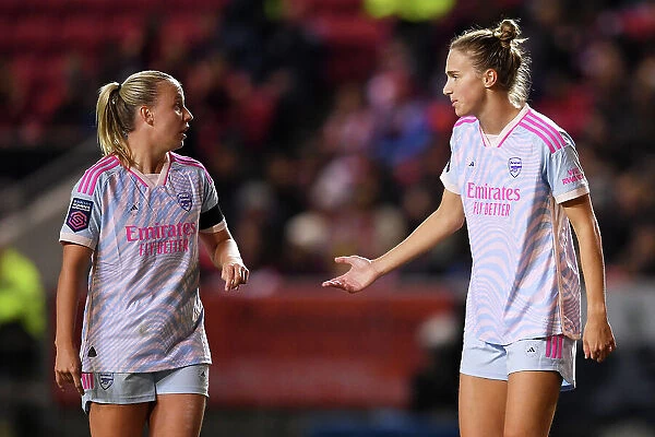 Arsenal's Mead and Miedema Confer Before Bristol City Clash in Women's Super League