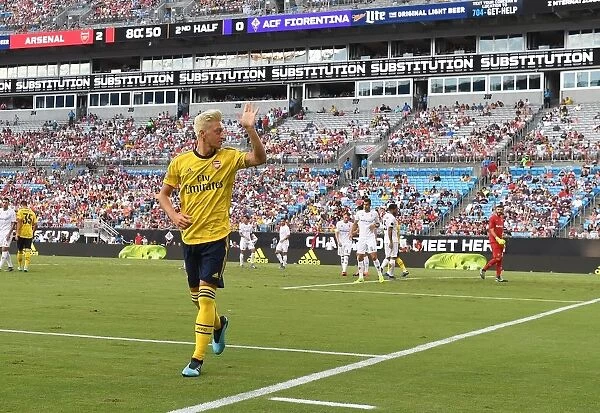 Arsenal's Mesut Ozil in Action: Arsenal vs. ACF Fiorentina at 2019 International Champions Cup, Charlotte