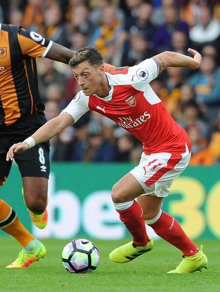 Arsenal's Mesut Ozil Sparks 4-1 Victory Over Hull City in Premier League