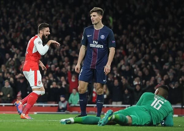 Arsenal's Olivier Giroud Celebrates Goal Against Paris Saint-Germain in 2016-17 Champions League