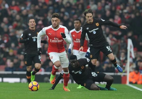 Arsenal's Oxlade-Chamberlain Outwits Hull's Defense: A Premier League Masterclass