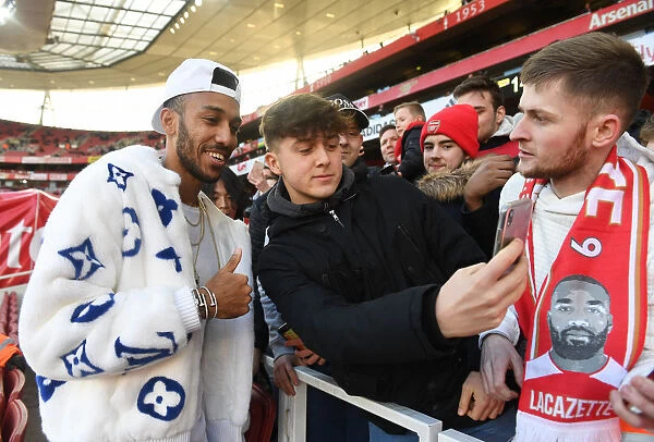 Arsenal's Pierre-Emerick Aubameyang Greets Fans Before Arsenal v Sheffield United, Premier League 2019-20