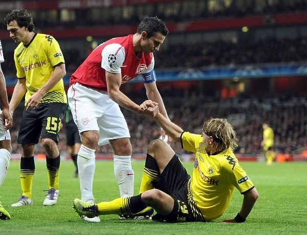 Arsenal's Robin van Persie Scores Twice Against Borussia Dortmund in UEFA Champions League: 2-0 at Emirates Stadium (November 23, 2011)