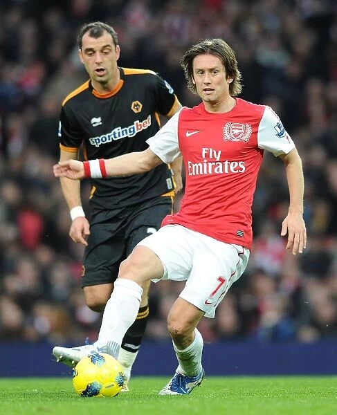 Arsenal's Rosicky Outmaneuvers Milijas in 2011-2012 Premier League Clash