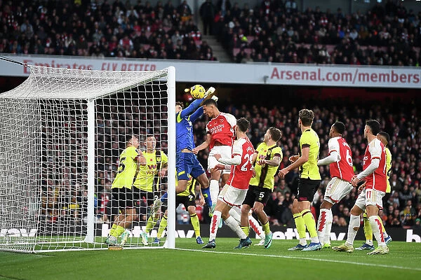 Arsenal's Saliba Scores Second: Arsenal FC 2-0 Burnley FC (Premier League 2023-24)
