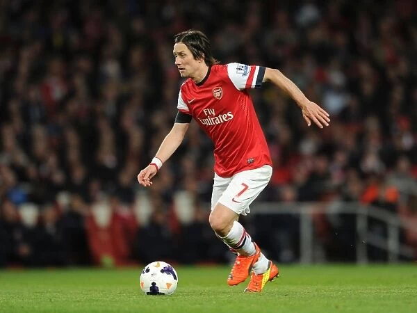 Arsenal's Tomas Rosicky in Action against West Ham United (2014)