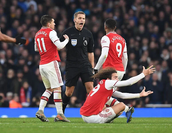 Arsenal's Torreira, Aubameyang, and Guendouzi Protest Ref's Decision: Arsenal vs. Chelsea (December 2019)