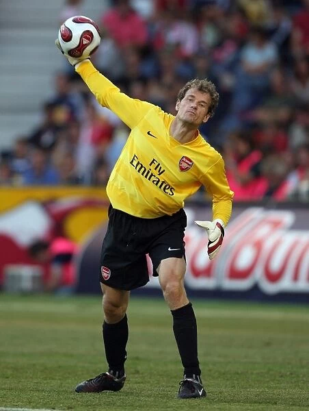 Arsenal's Unbeatable Wall: Jens Lehmann's Shutout in Salzburg (2007)