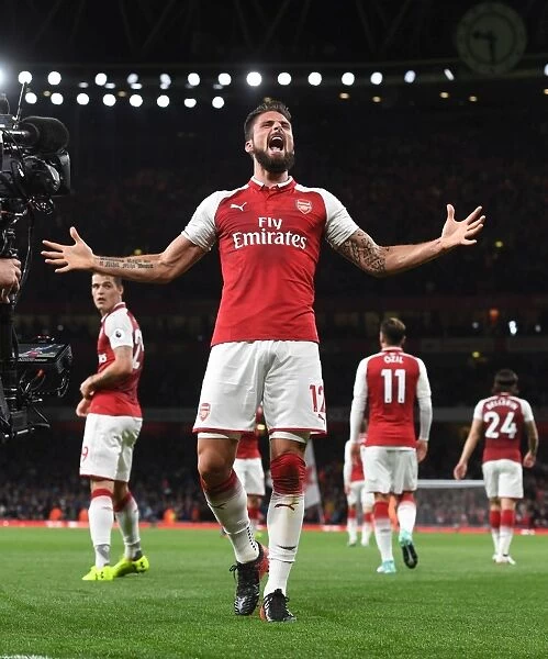 Arsenal's Unforgettable Victory: Olivier Giroud's Brace Against Leicester City (2017-18)