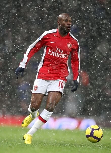 Arsenal's William Gallas in Action Against Everton - Barclays Premier League 2:2 Draw (January 9, 2010)