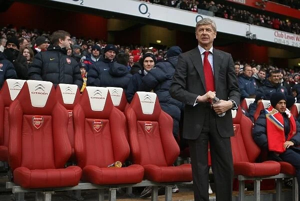 Arsene Wenger: Arsenal Manager in Action at Emirates Stadium during 2-2 Draw with Everton (Barclays Premier League, 9 / 1 / 10)