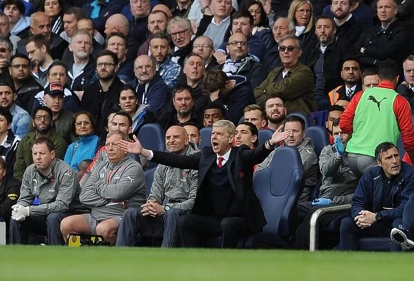 Arsene Wenger Leads Arsenal Against Tottenhotpur in Premier League Clash, 2016-17