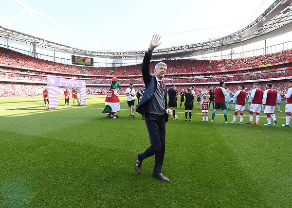 Arsene Wenger's Farewell: Last Match as Arsenal Manager (Arsenal vs. Burnley, 2017-18)