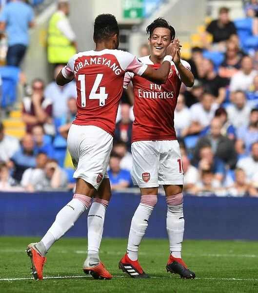 Aubameyang and Ozil Celebrate Arsenal's Winning Goals vs Cardiff City