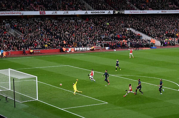 Aubameyang Scores Arsenal's Second Goal Against Everton in Premier League Match (Arsenal v Everton 2019-20)