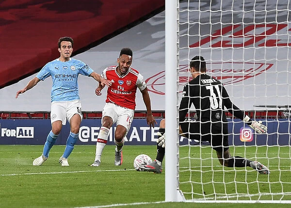 Aubameyang's Brace: Arsenal Triumphs Over Manchester City in FA Cup Thriller
