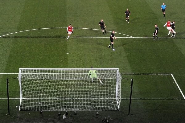 Bendtner Scores Third: Arsenal Crushes Leyton Orient 5-0 in FA Cup