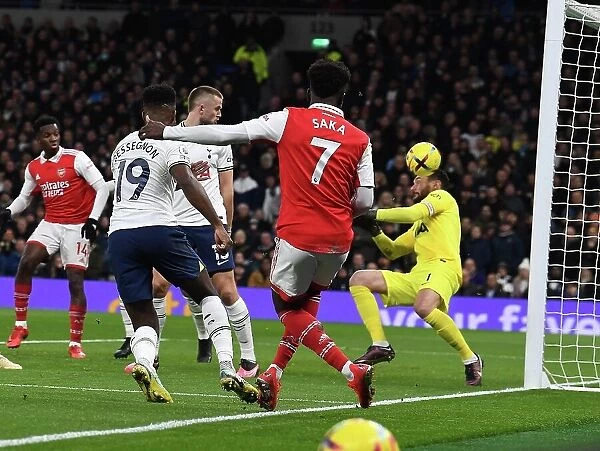 Bukayo Saka Scores First Goal: Arsenal Triumphs Over Tottenham in Premier League Clash (2022-23)