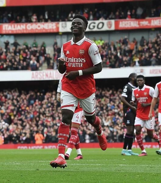 Bukayo Saka Scores His Second Goal: Arsenal's Triumph Over Crystal Palace in the 2022-23 Premier League