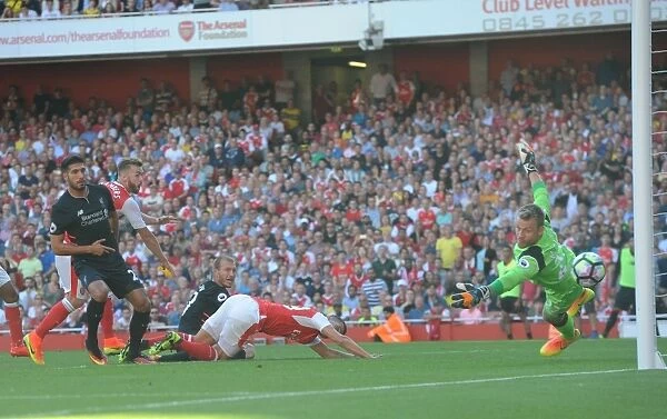 Calum Chambers Scores the Thriller: Arsenal's Triumph over Liverpool, Premier League 2016-17