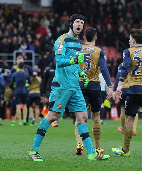 Cech's Triumph: Arsenal's Goalkeeper Celebrates Win Against Bournemouth (2015-16)