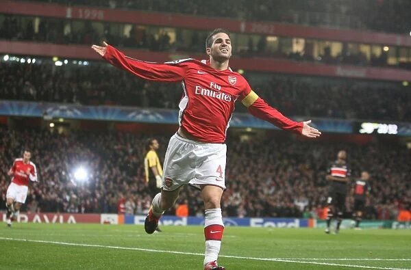 Cesc Fabregas Double: Arsenal's Dominance Over AZ Alkmaar in Champions League (4:1)