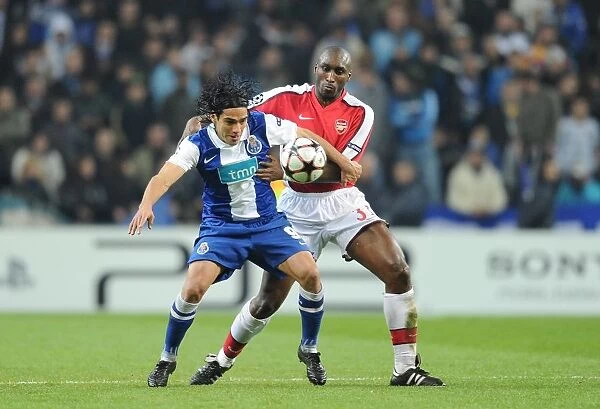 Champions Clash: Sol Campbell vs. Falcao in FC Porto's 2:1 Victory over Arsenal (UEFA Champions League, 2010)