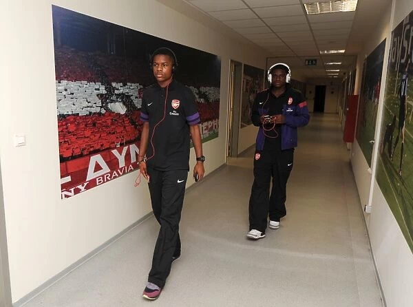 Chuba Akpom and Kyle Ebecilio (Arsenal). Olympiacos U19 2: 0 Arsenal U19