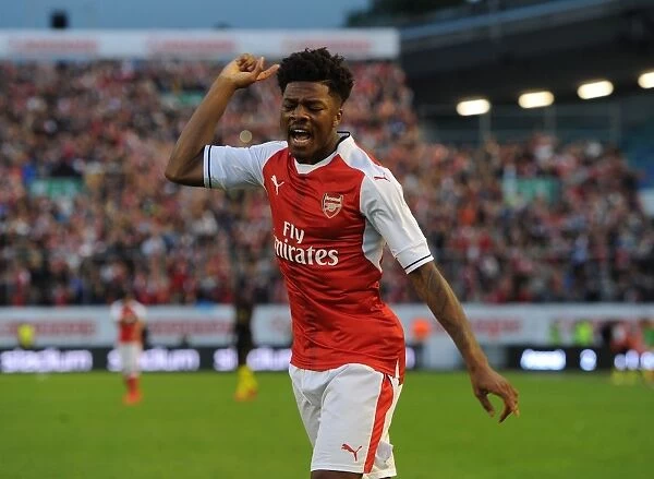 Chuba Akpom Scores Thrilling Third Goal as Arsenal Triumphs over Manchester City in 2016-17 Pre-Season Friendly