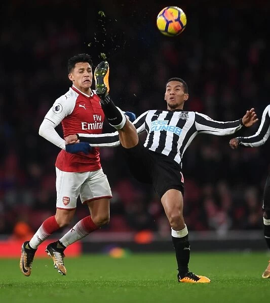 Clash at the Emirates: Sanchez vs. Hayden in Premier League Showdown