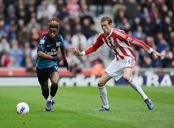 Clash of Titans: Alex Song vs. Peter Crouch - Arsenal vs. Stoke City, Premier League, 2011-2012