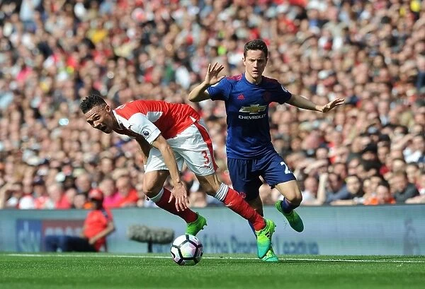 Clash of the Wingers: Gibbs vs. Herrera - Arsenal vs Manchester United (2016-17)