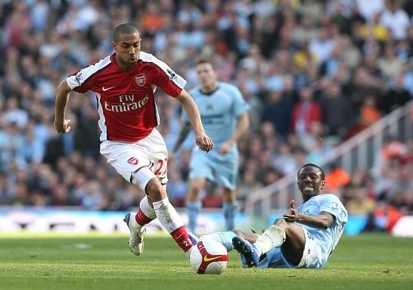 Clichy's Brilliance: Arsenal Triumphs over Manchester City 2-0 in Premier League Battle, 2009