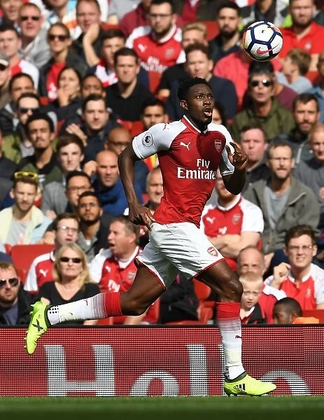 Danny Welbeck in Action for Arsenal against AFC Bournemouth, Premier League 2017-18