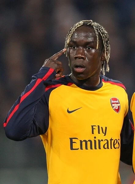 Dramatic UCL Showdown: Arsenal vs. AS Roma - Sagna's Heartbreaking Penalty Miss