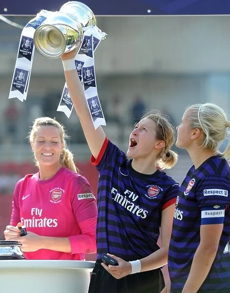 Ellen White (Arsenal) with the FA Cup Trophy. Arsenal Ladies 3: 0 Bristol Academy