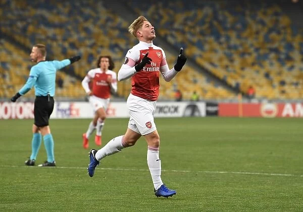 Emile Smith Rowe Scores First Goal: Arsenal Triumphs Over Vorskla Poltava in Europa League