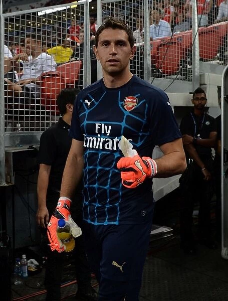 Emiliano Martinez: Arsenal's Ready-to-Go Goalkeeper at 2015 Barclays Asia Trophy in Singapore