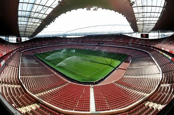 Emirates Stadium: Arsenal vs. West Ham United, Premier League (2016-17)
