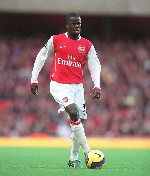 Emmanuel Eboue in Action for Arsenal Against Newcastle United at Emirates Stadium, 2006