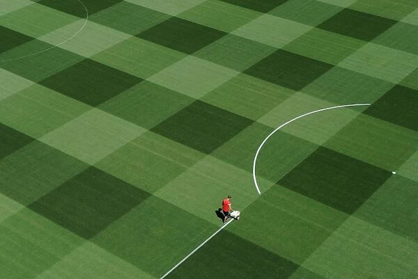 First Look: Newly Marked Emirates Stadium Pitch, Arsenal Football Club (July 2014)