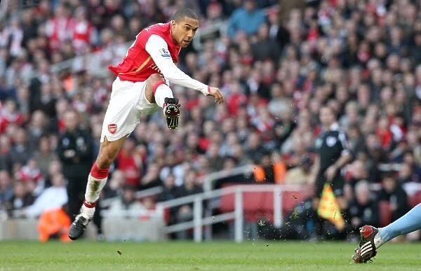 Gael Clichy in Action: Arsenal vs. Aston Villa, 1:1, Barclays Premier League, Emirates Stadium, 1 / 3 / 08
