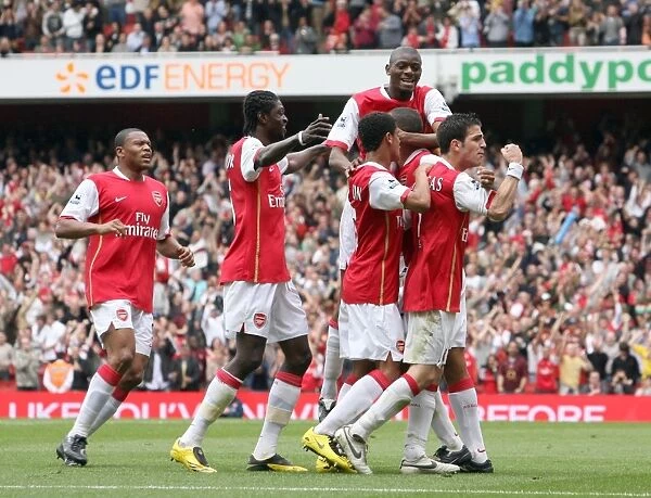 Gilberto and the Young Guns: Arsenal's Unforgettable Goal vs. Chelsea (1:1, FA Premiership, 2007)