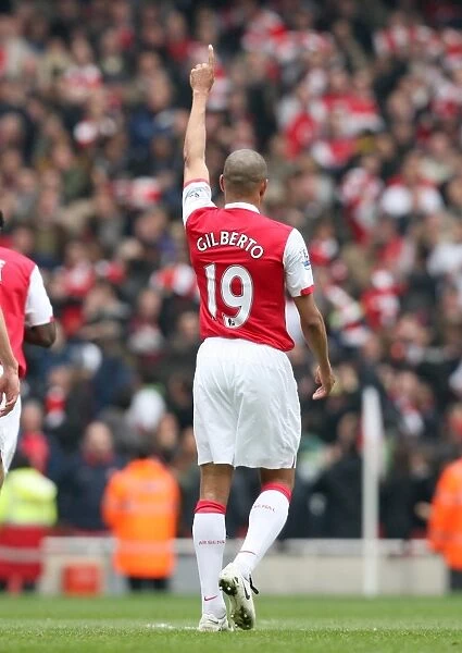 Gilberto's Thrilling Goal: Arsenal Takes a 2-0 Lead over Reading, Barclays Premier League, Emirates Stadium (2008)