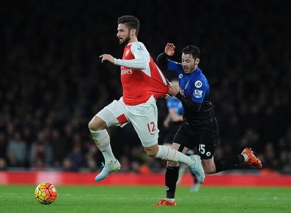 Giroud vs Smith: A Battle of Forwards in Arsenal's Clash with Bournemouth